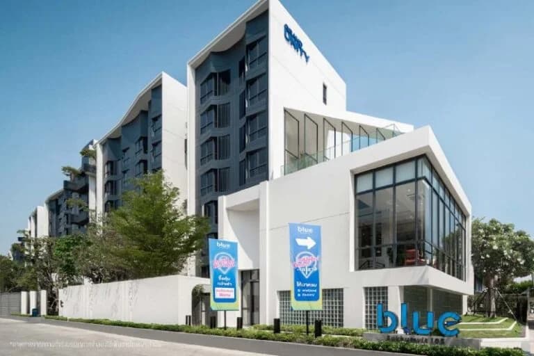 Blue Sukhumvit 105 (บลู สุขุมวิท 105) คอนโดใหม่พร้อมอยู่ ใจกลางลาซาล ตอบโจทย์ทุกไลฟ์สไตล์คนเมือง